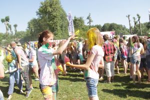 Яркие эмоции «ColorFest» в Великих Луках (ФОТО)