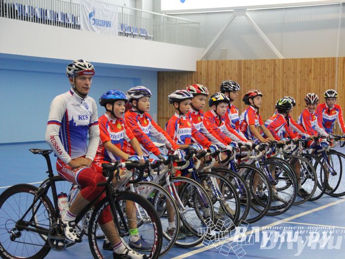 Открытие спортивно-оздоровительный комплекс «Стрелец» (фото)