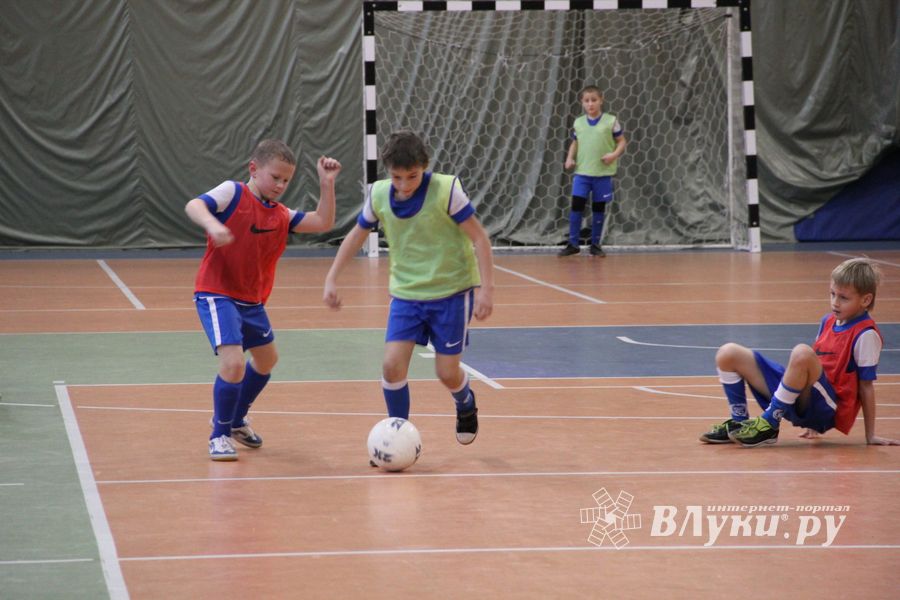 Новогодний футбол