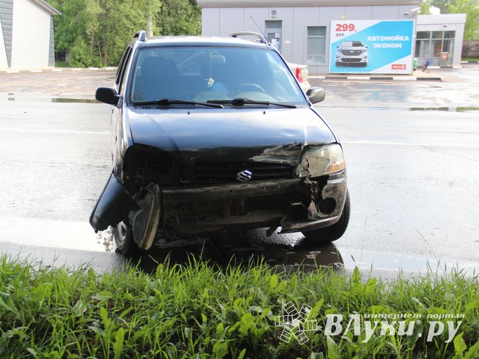 ДТП на проспекте Гагарина, движение затруднено (ФОТО)