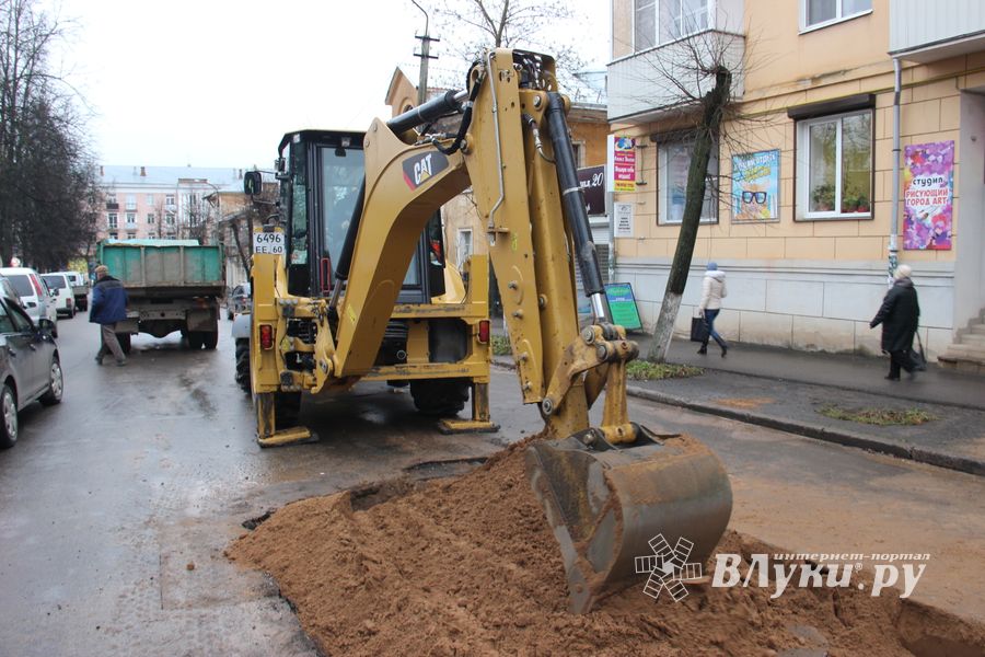 На улице Пионерской временно перекрыто движение (ФОТО)