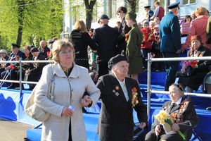 Великие Луки отмечают День Победы