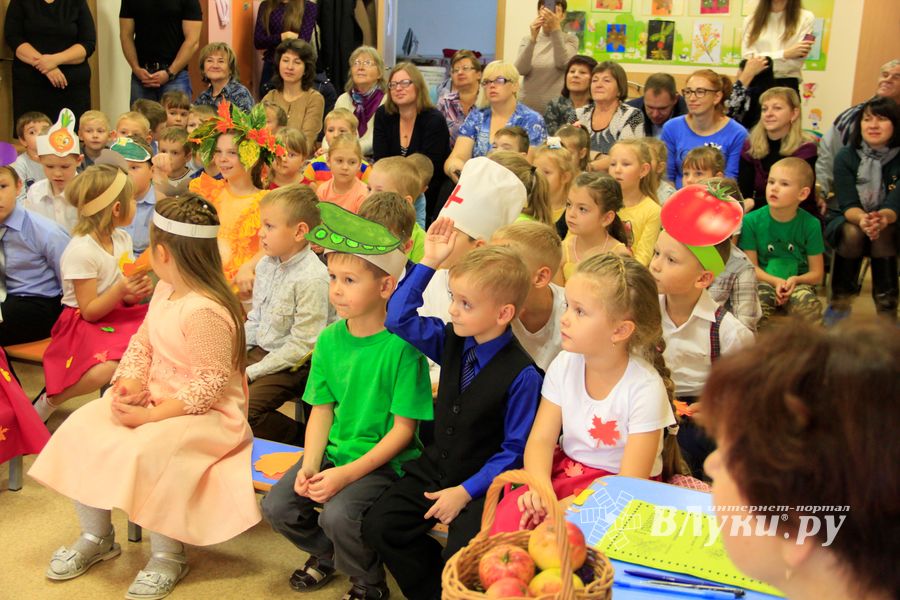 ​Праздник осени прошёл в школе № 13 (ФОТО)
