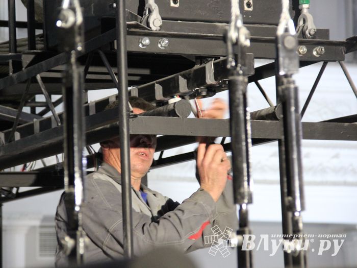 Андрей Турчак в Драмтеатре Великих Лук: Не превращать малый зал в банкетный! (ФОТО)