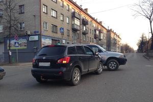 ДТП на пр. Октябрьский (фото)