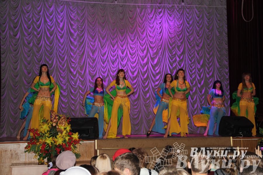 Танцевальный концерт «Восточные краски осени» прошел в музыкальной школе