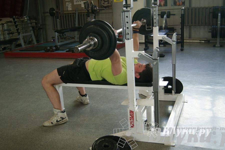 Соревнования по Русскому жиму штанги