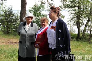 Торжественная церемония закладки Камня Памяти у деревни Каськово