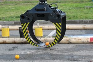 Международный конкурс профессионального мастерства «Лучший оператор гидроманипулятора – 2014»