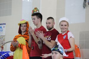 Соревнования по плаванию на призы Деда Мороза прошли в Великих Луках (ФОТО)