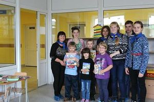 Волонтеры Першинской школы организовали акцию «Добру откроются сердца» (фото)