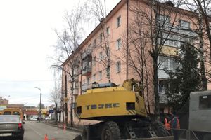 ​Жилой дом и детсад в Великих Луках остались временно без воды