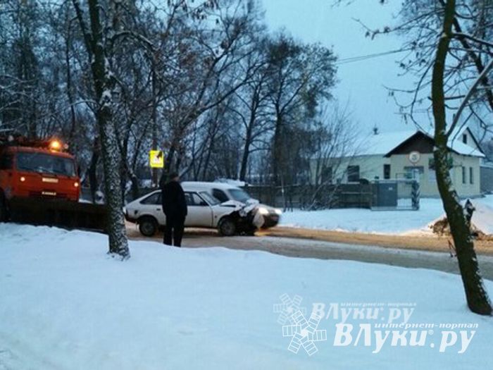 Фотофакт: ДТП на проспекте Гагарина