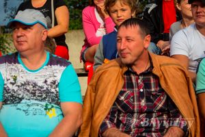 Матчи по футболу в рамках Первенства России проходят в Великих Луках (фото)