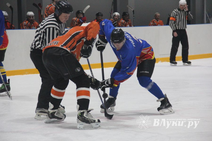 ХК «ЛукиСпорт» обыграл псковскую «Гвардию» по буллитам (ФОТО)