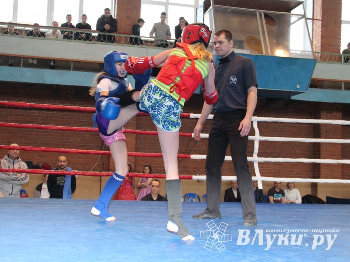 I Открытый кубок Псковской области по тайскому боксу прошел в Великих Луках (ФОТО)