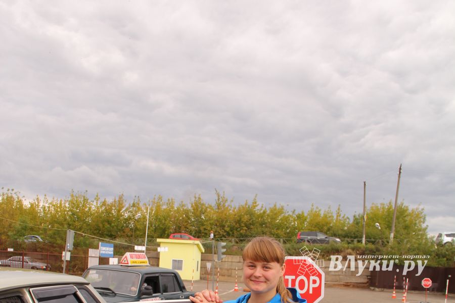 11 сентября участницы конкурса «Автоледи 2015» боролись за номинацию «Авто Виртуоз» (фото, видео)