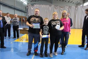 Семейные соревнования «Папа, мама, я – спортивная семья» прошли в Великих Луках (ФОТО)