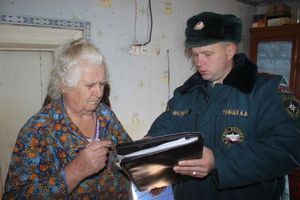 Жителям частных домов напомнили о правилах пожарной безопасности (ФОТО)