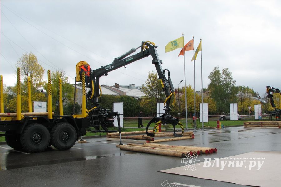 Международный конкурс профессионального мастерства «Лучший оператор гидроманипулятора – 2014»