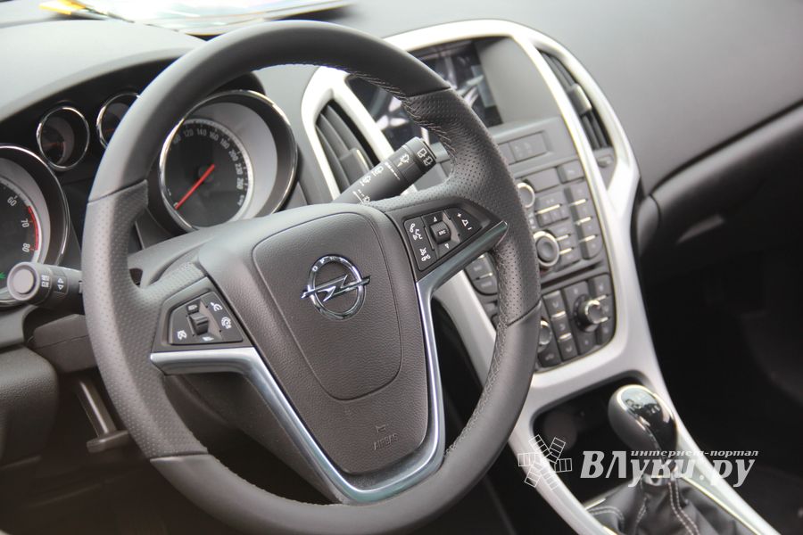 Сбербанк провел автомобильную ярмарку