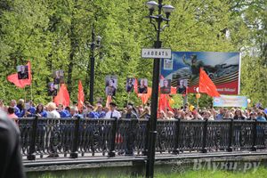 Парад Победы в Великих Луках (фото)