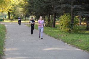 Легкоатлетический осенний кросс прошел в Великих Луках (фоторепортаж)