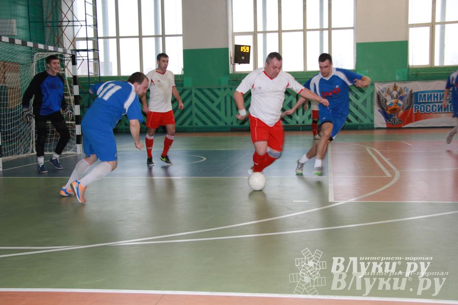 Команда «Статус-Пресс» стала чемпионом г. Великие Луки по мини-футболу (фото)