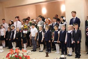 В школе №13 прошел «Последний звонок» (ФОТО)