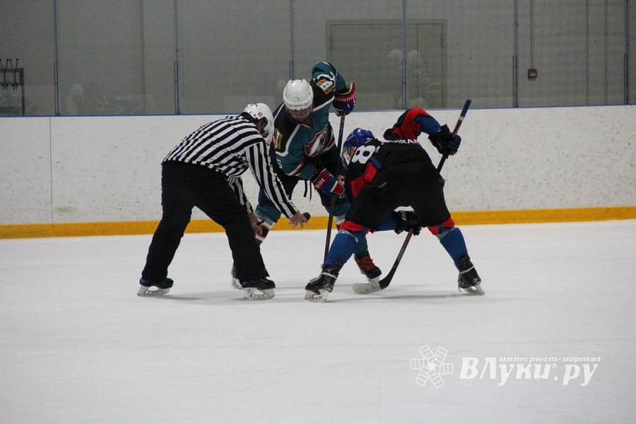 Великолукский «Экспресс» уступил в 1-ом финальном матче (ФОТО)