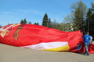 Шар, посвященный 850-летию города, поднялся над Великими Луками (ФОТО)