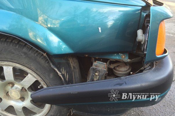 В Великих Луках произошло ДТП