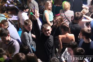 Радиостанция «Европа Плюс Великие Луки» отметила свой День рождения в развлекательном центре «SPACE»