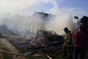 В Псковской области сгорел автомобиль (ФОТО)
