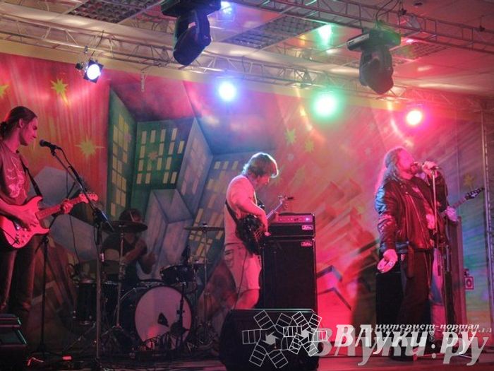 Гранж-фестиваль «Жизнь без Нирваны»