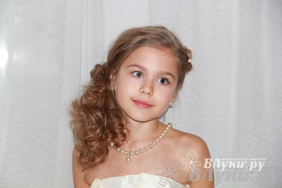 Фотосессия финалисток конкурса «Маленькая красавица Великие Луки 2014»