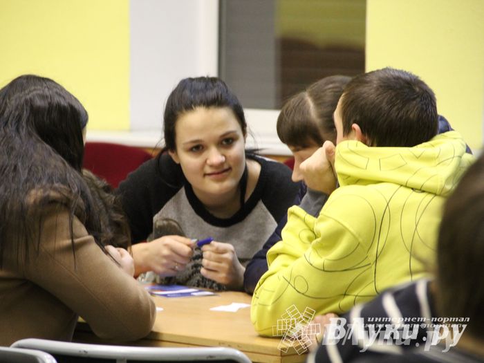 Четвертый тур игр «Что? Где? Когда?» состоялся вчера в ДК ЛК (фото)