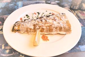 Приближается зима. Время зайти в гости. Точнее – в «Гости»