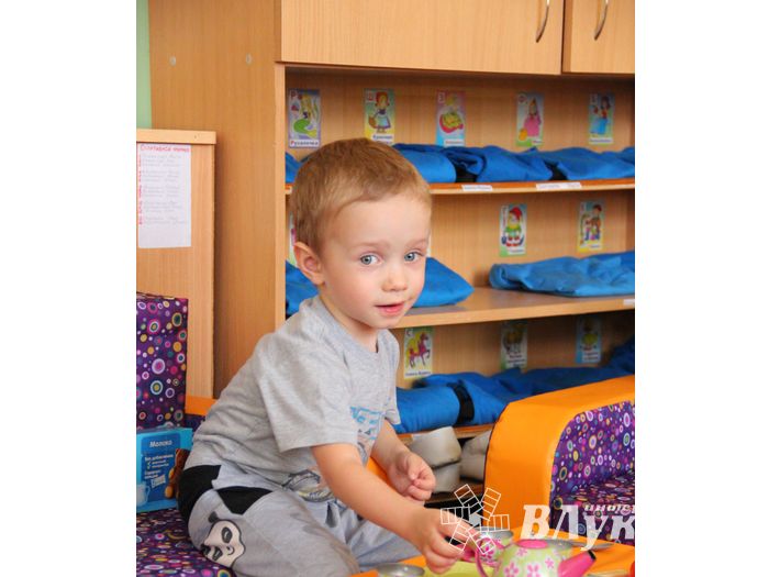 Первый канал в Великих Луках: помочь маленькому Мише Косенкову (фото)