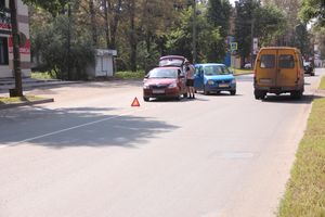 Тройное ДТП на пр-те Гагарина в Великих Луках (ФОТО)