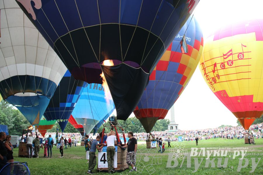 Открытие 18-й Международной встречи воздухоплавателей в Великих Луках (часть 2)