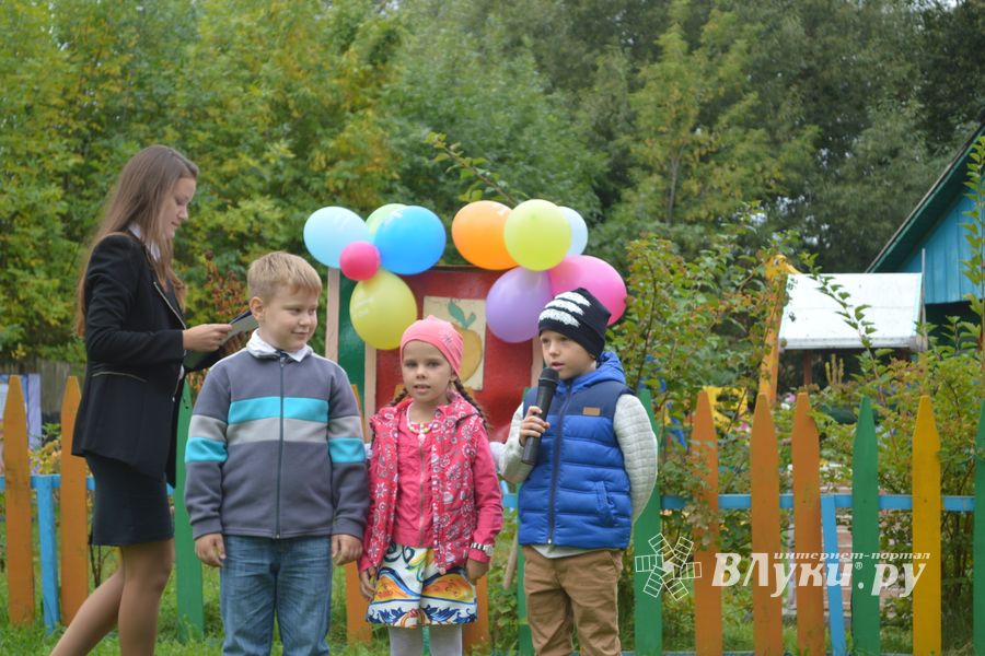 Великолукские дошколята отметили «День знаний» (ФОТО)