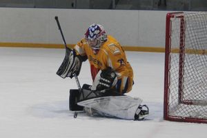 Великолукские хоккейные клубы провели матч в рамках чемпионата города (ФОТО)