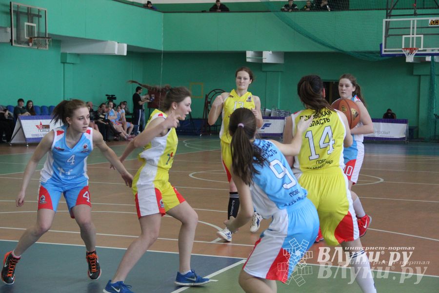 Игра за 3 место СОШ 12, Великие Луки — Гимназия Невель (девушки)