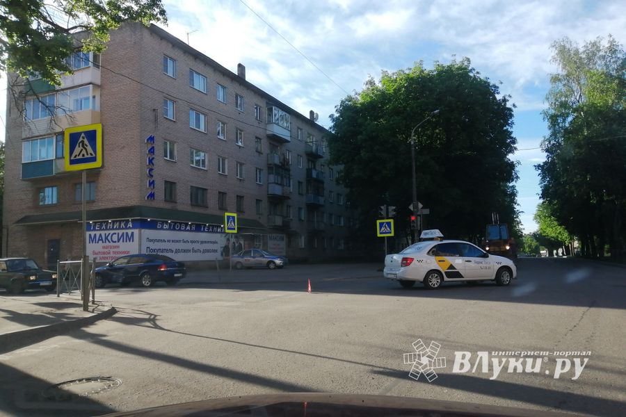 ДТП на перекрёстке Ботвина/Некрасова (ФОТО)