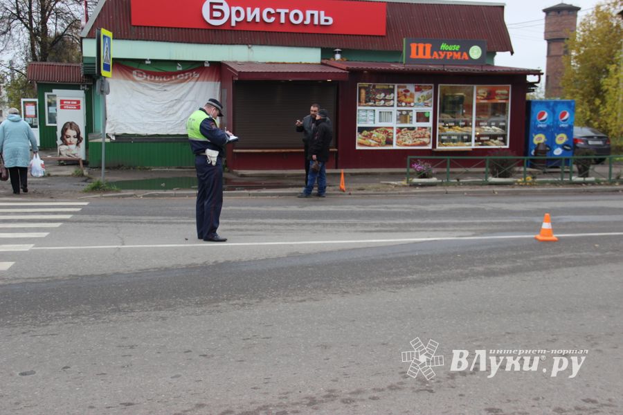 В Великих Луках сбили пешехода (ФОТО)