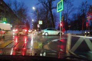 На ул. Зверева из-за ДТП затруднено движение (ФОТО)