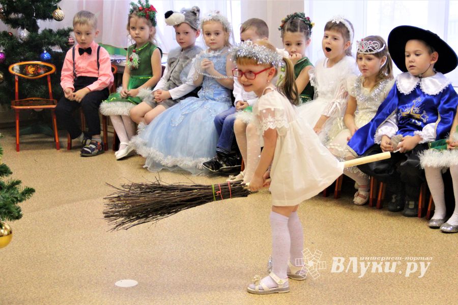 Волшебный новогодний утренник прошёл в детском саду №16 (ФОТО)