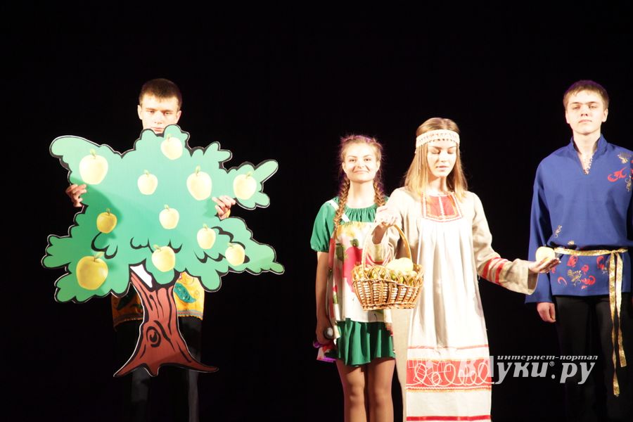 В Великих Луках выбрали «Ученика года» (фото)