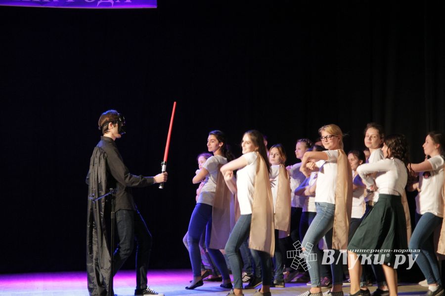 В Великих Луках выбрали «Ученика года» (фото)